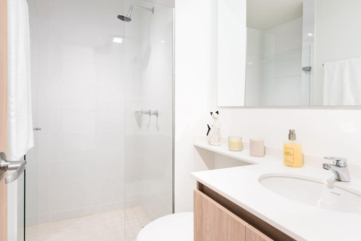 Interior baño apartamentos Mandala